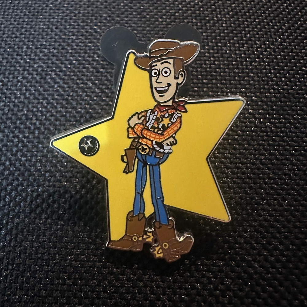 Disney Woody pin
